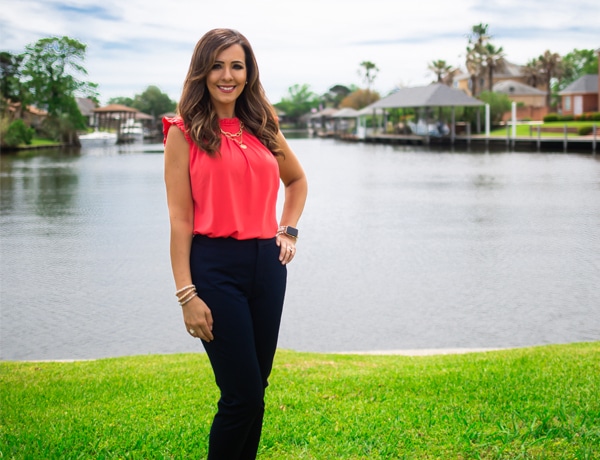 Real Estate Rockstar – Jeanine Damare